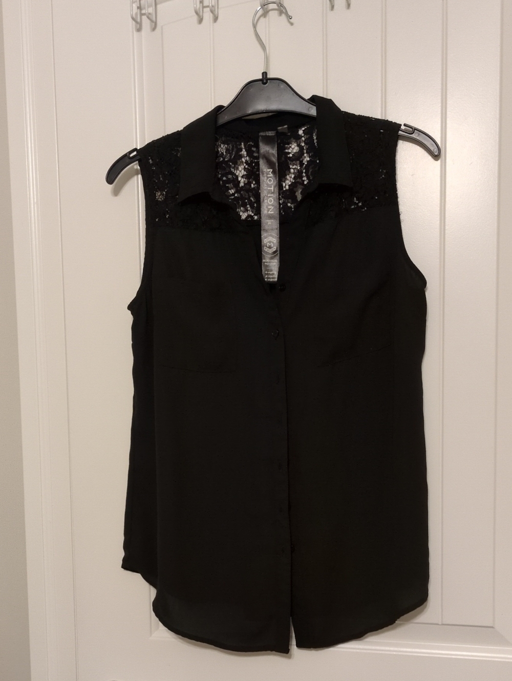 Black Sleeveless Button-Down Lace Yoke Blouse